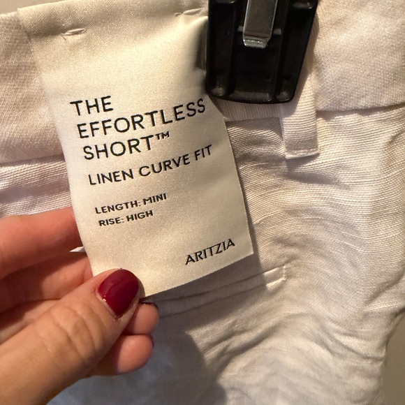 Aritzia Effortless Shorts Curve Mini - Picture 8 of 9